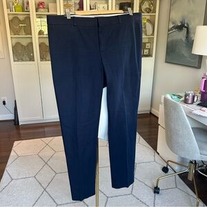 Banana Republic Sloan Slim Ankle Pant navy EUC